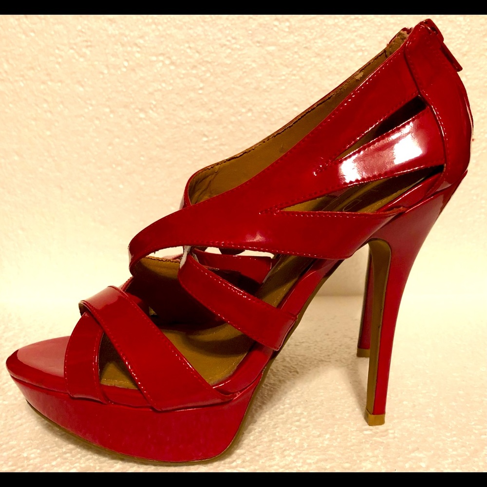 ALDO SIZE 7.5 STRAPPY RED PATENT PLATFORM HEELS